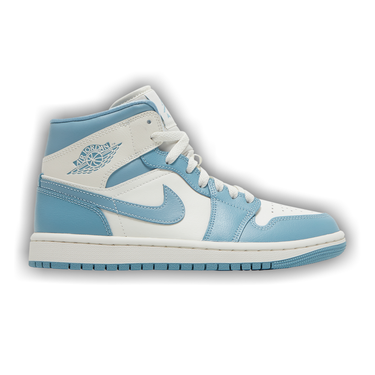 Basket jordan sales femme bleu