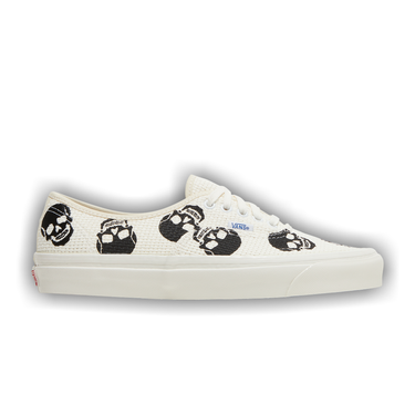 Buy Vans Authentic 44 DX 'Anaheim Factory - Needlework Skull