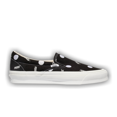 slip on polka dot vans