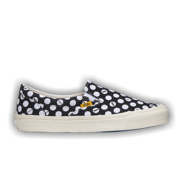 Buy Union x Vans OG Classic Slip-On 'Dots' - VN0A32QNRTR | GOAT