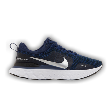 Nike odyssey react navy top