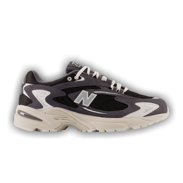 Size 4.0 725 'Magnet Black'