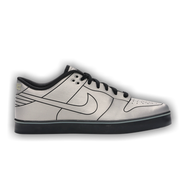 Delorean dunk store