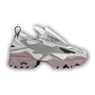 PyerMoss ReebokリーボックExperiment4スニーカー26cm 10/17 発売！REEBOK x Pyer Moss Experiment 4 Fury Trail by