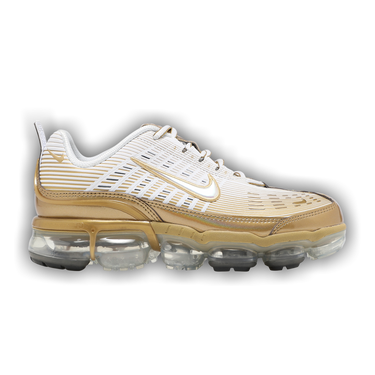 white and gold vapormax plus