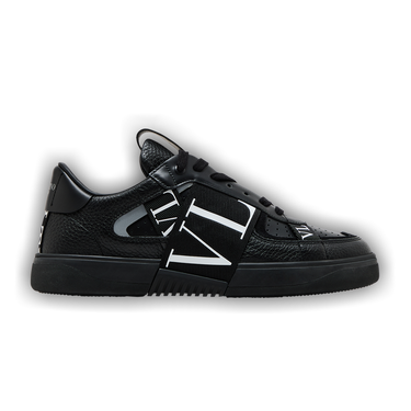 Buy Valentino VL7N Low 'Black' 2022 - 2Y2S0C58 WRQ 0NO | GOAT