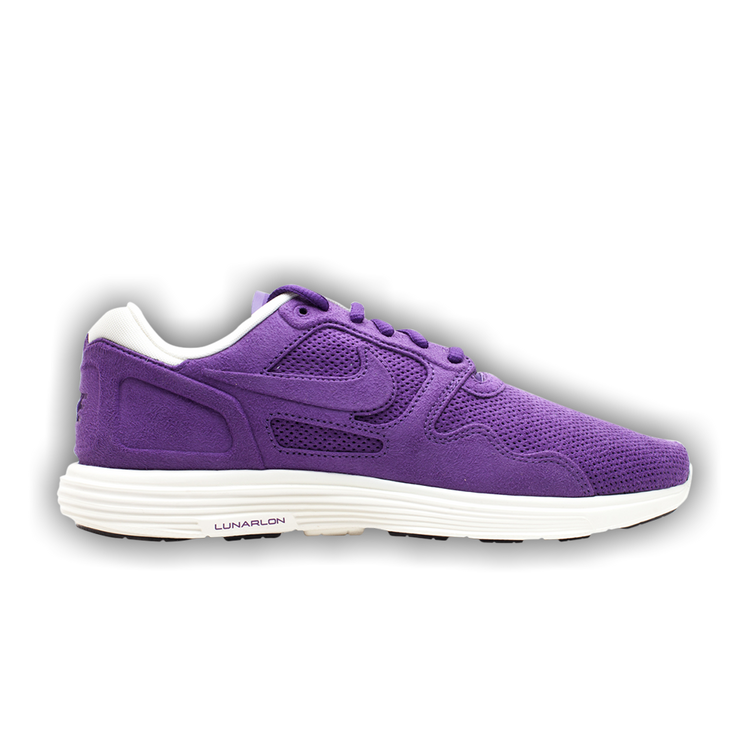 Nike lunar flow top