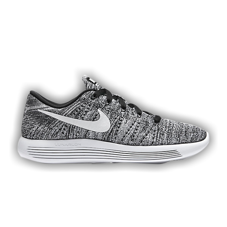 Nike lunarepic oreo top