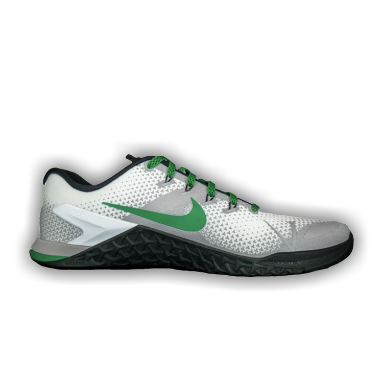 Nike invictus metcon 4 outlet