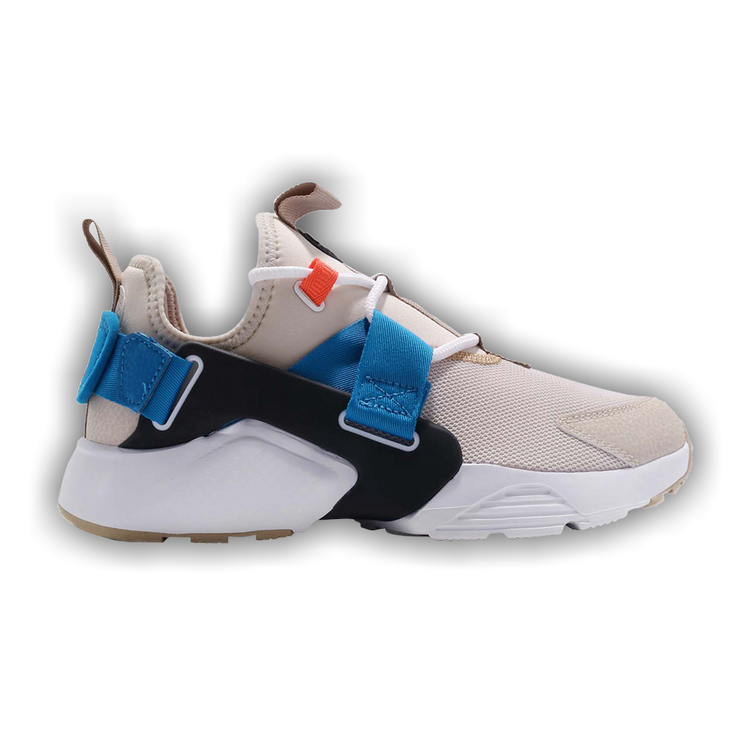 nike air huarache city desert sand