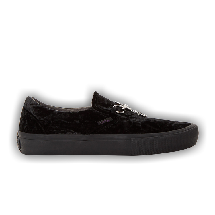 Achetez des Needles x Slip On Black Velvet VN0A3QXYSHY GOAT FR