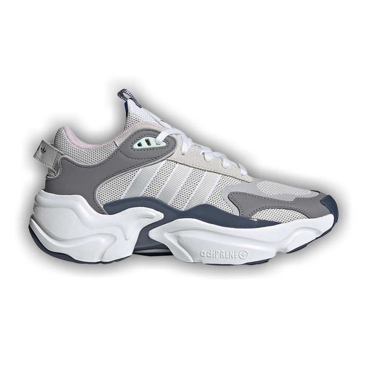 Tephra hot sale runner adidas
