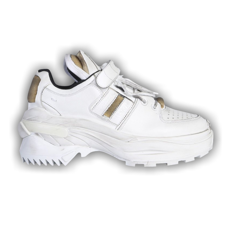 ★ちゃんもも。★MM6 Maison Margiela MM6 Maison Margiela Silver Patent Leather Double Strap Sneakers