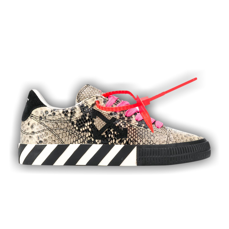 ⭐️Lea⭐️ Buy Off-White Wmns Arrow Vulcanized Low 'White Black