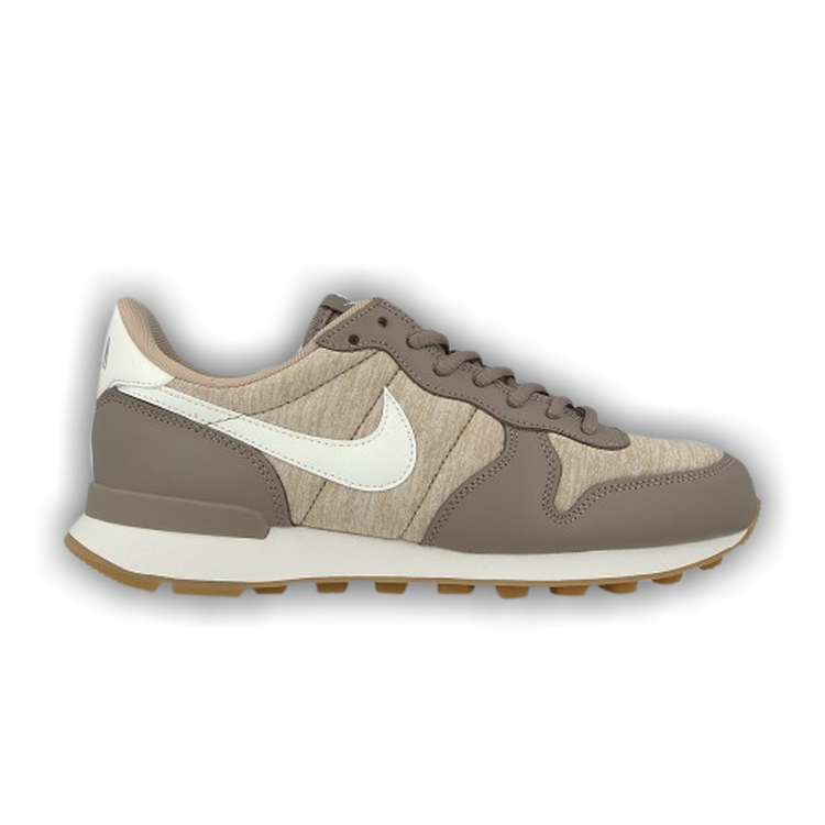 Buy Wmns Internationalist Sepia Stone Gum 828407 203 GOAT