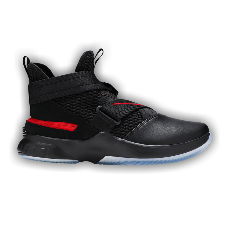 Lebron soldier xii flyease hot sale