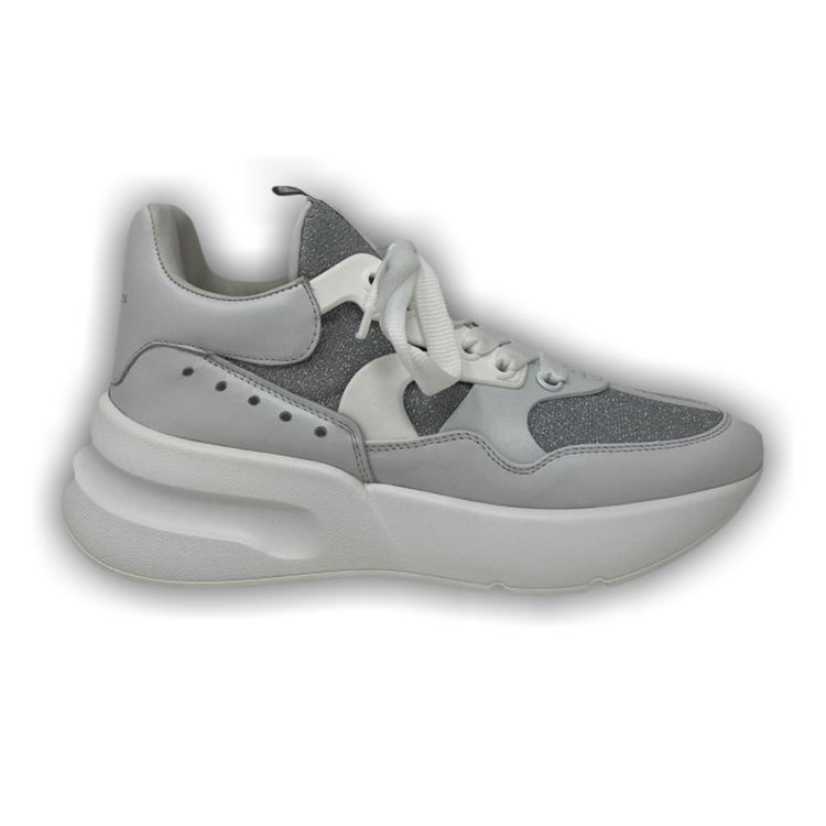 Buy Alexander McQueen Oversized Runner 'White Silver' - 621051