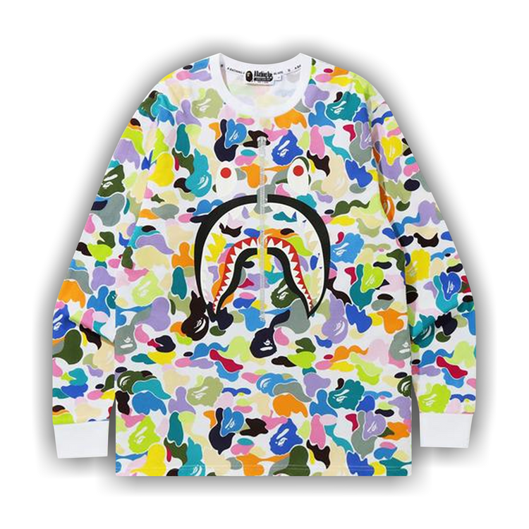 NEW MULTI CAMO SHARK RELAXED ホワイト BAPE Womens New Multi Camo Cropped Shark Full Zip Hoodie