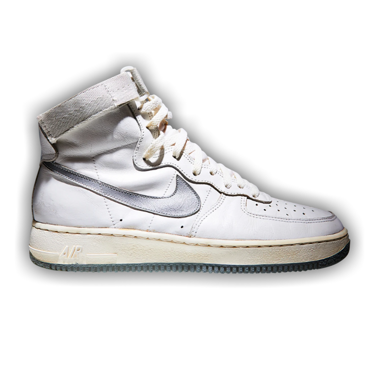 ①SOFI 1982 AIR FORCE 1 