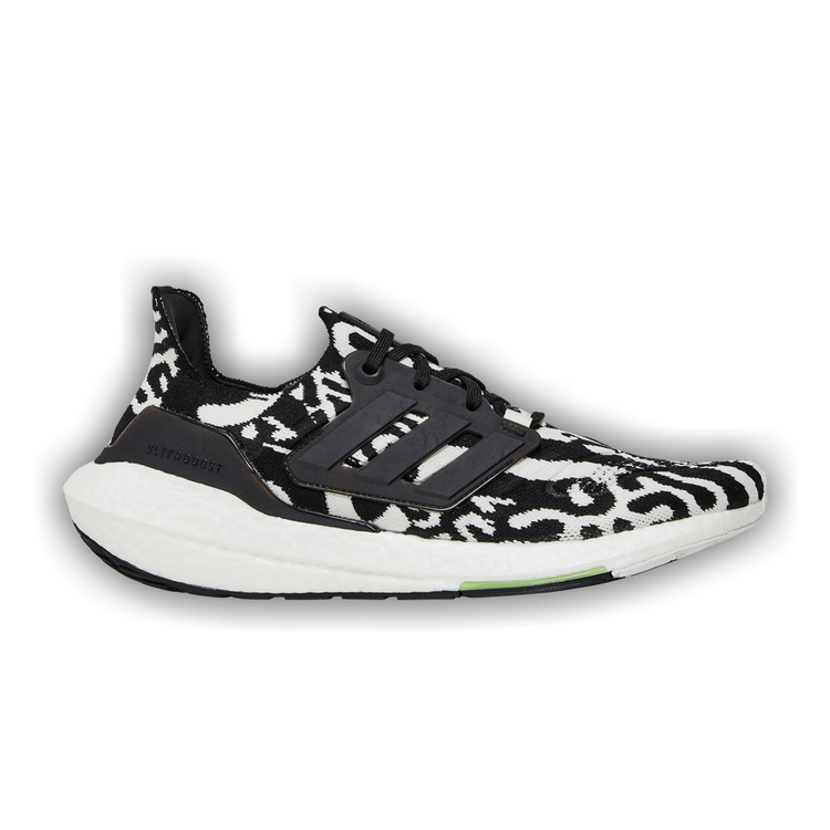 Buy adidas UltraBoost 22 'Zebra' - GX6300 | GOAT UK