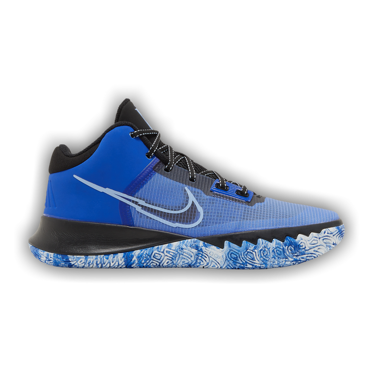 Blue top kyrie flytrap