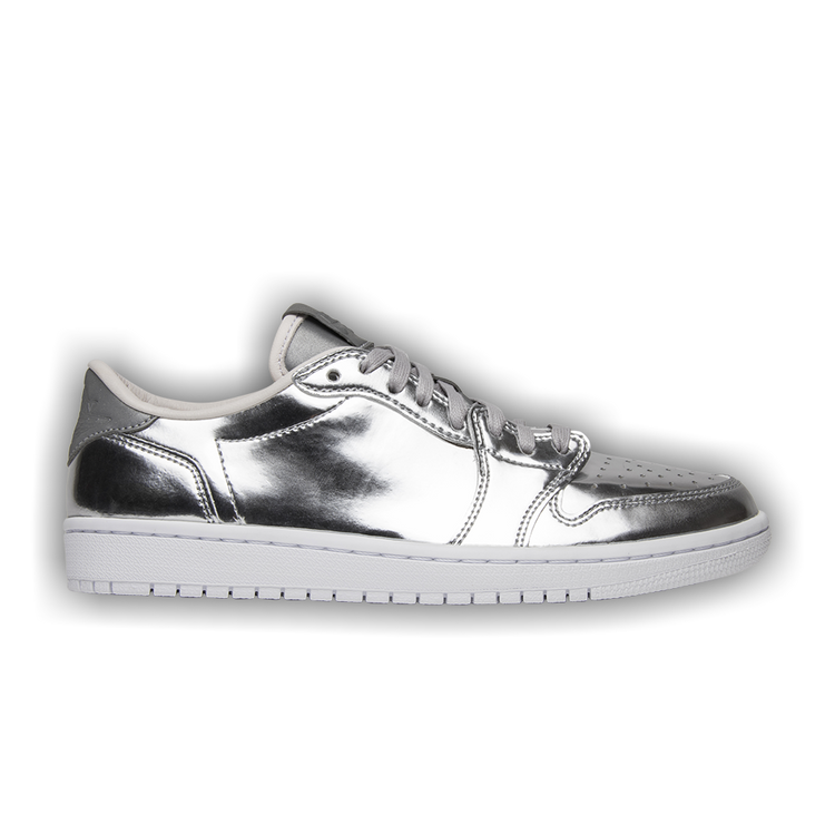 Jordan 1 low pinnacle top