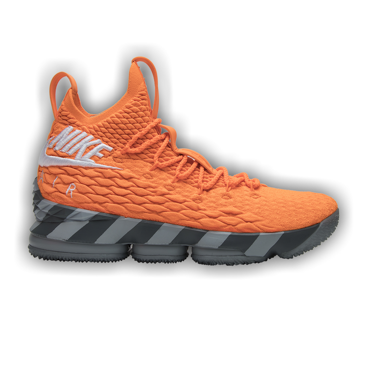 Nike lebron sales 15 vintage box