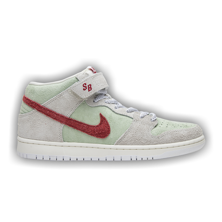 Nike sb dunk mid 2018 store