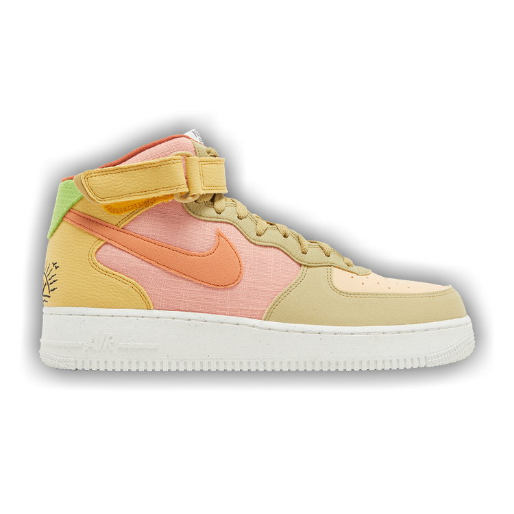  Nike mens Air Force 1 '07 Lv8 Nn, Sanded Gold/Hot Curry-wheat  Gr, 9.5