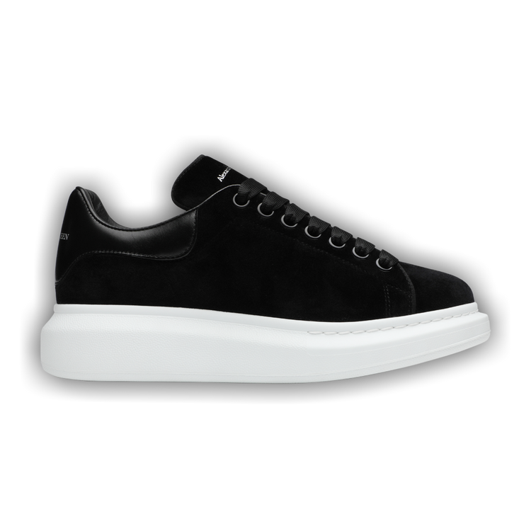 Mcqueen shop full black
