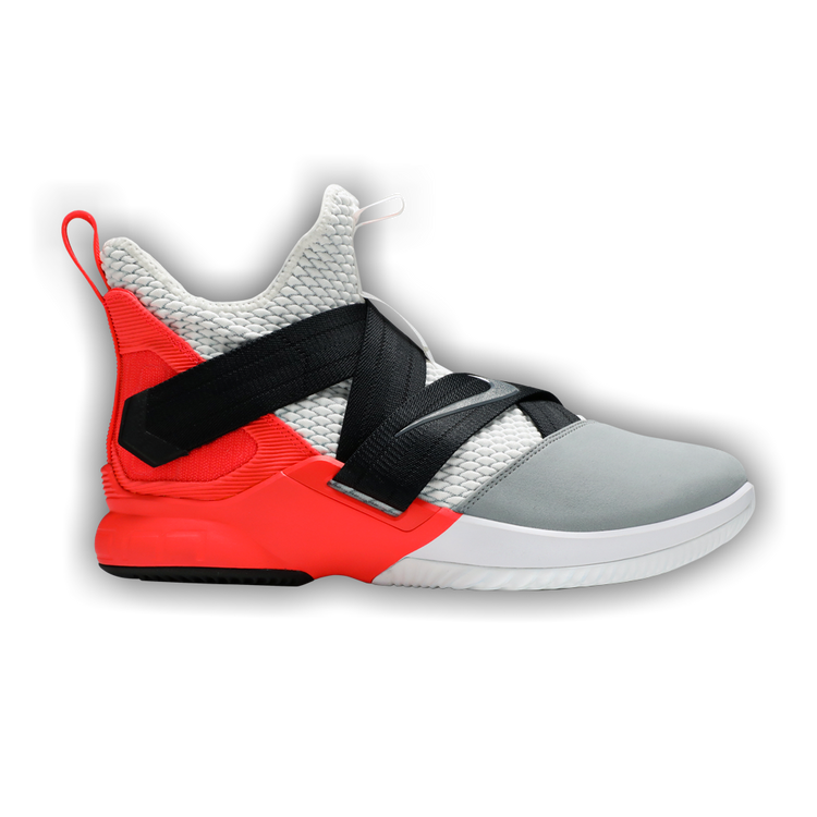 Nike soldier xii sfg white deals