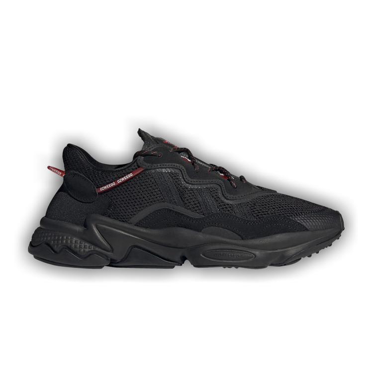 Ozweego black red top