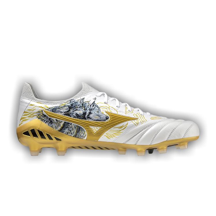MORELIA ラモス　β セルヒオ・ラモス選手着用の限定モデル 「MORELIA NEO III SR4