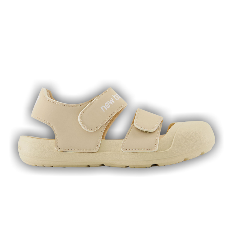 New balance sandals boys online