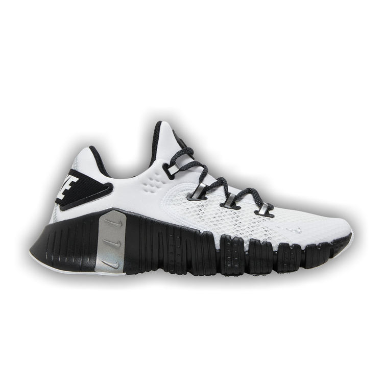 Nike women's metcon sale 4 white metallic silver