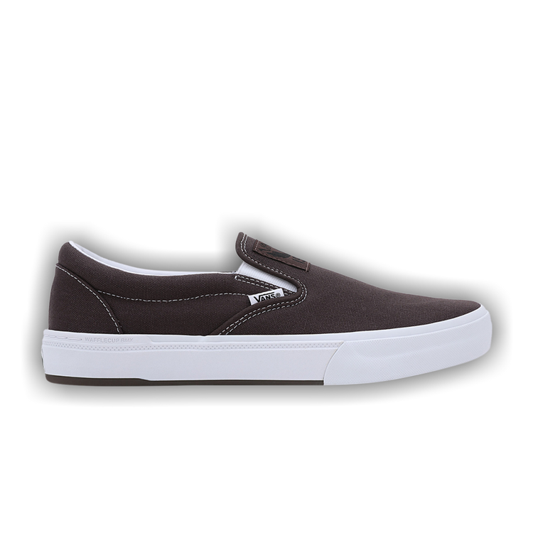 Vans slip on pro toe cap black white sale