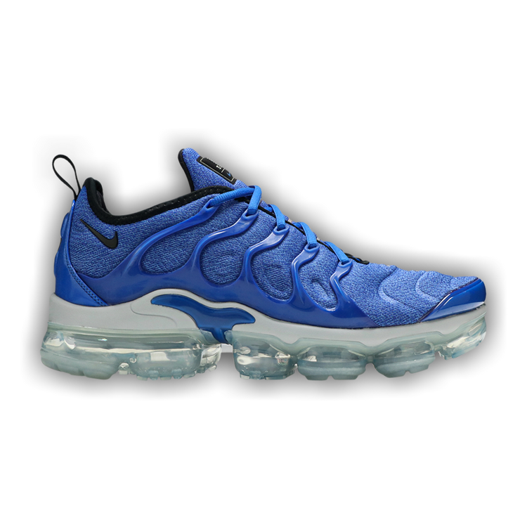 playstation vapormax plus