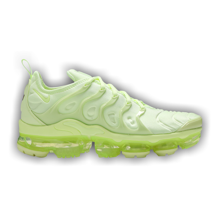 Vapormax plus barely volt outlet