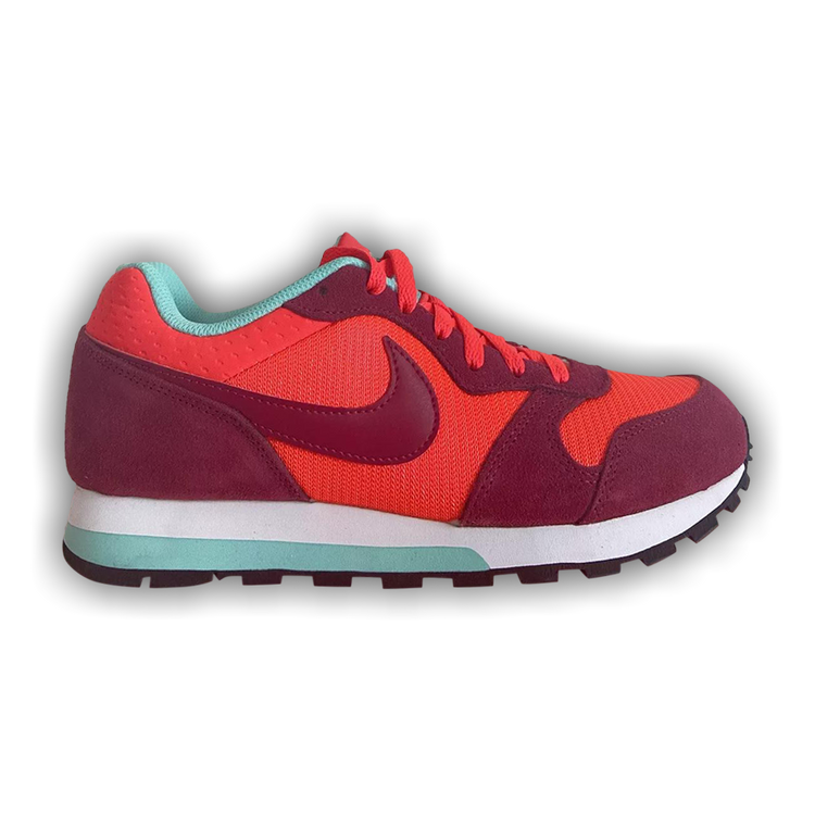 Buy Wmns MD Runner 2 Noble Red 749869 600 GOAT