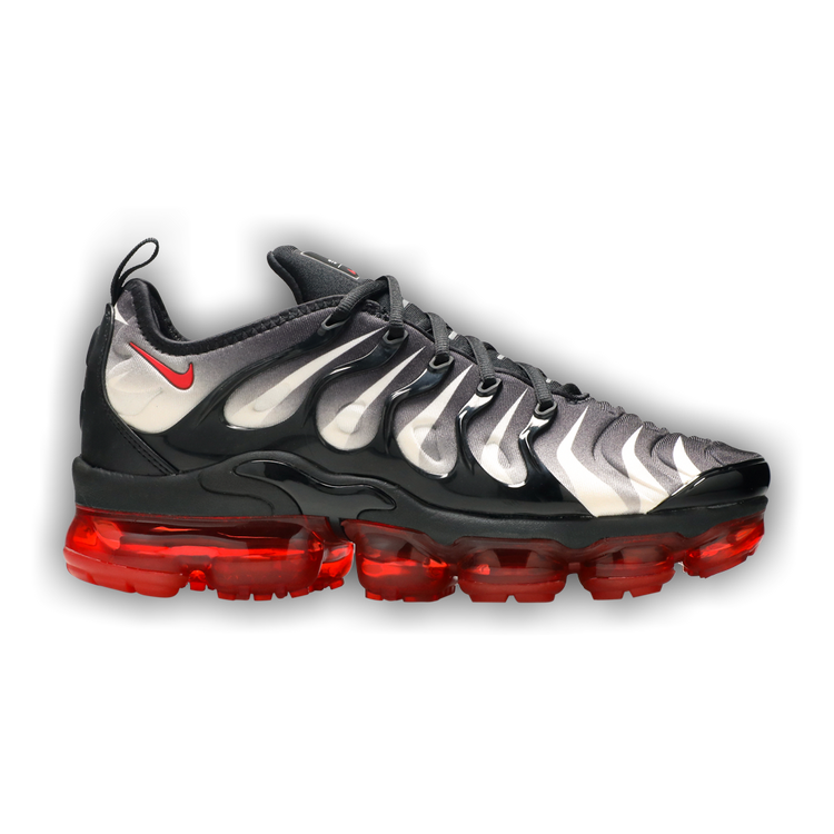 Nike vapormax plus red shark tooth 2025