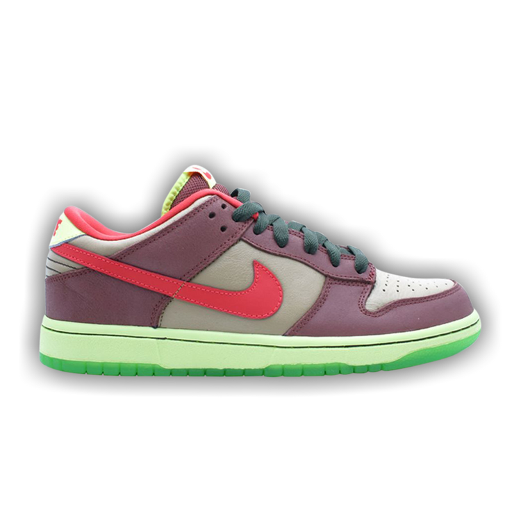 Nike sb toxic sea robin hot sale