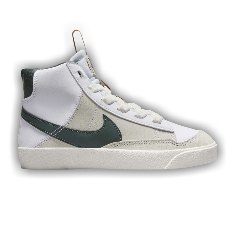 NIKE BLAZER MID “77 EMB Nike Blazer Mid '77 EMB NBA 75th Anniversary Trail Blazers