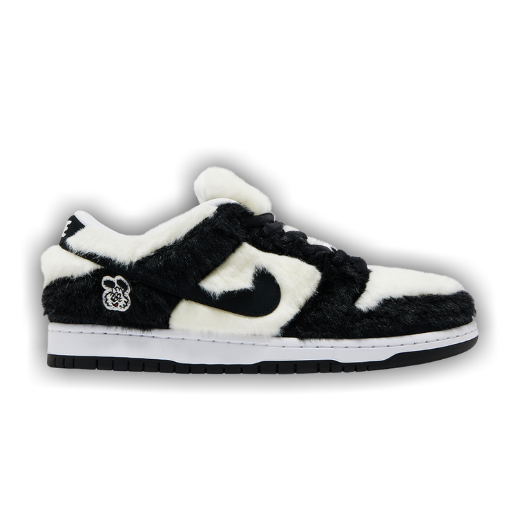 Buy Nike Verdy x Dunk Low SB 'Vick' Friends & Family - FN6039 100