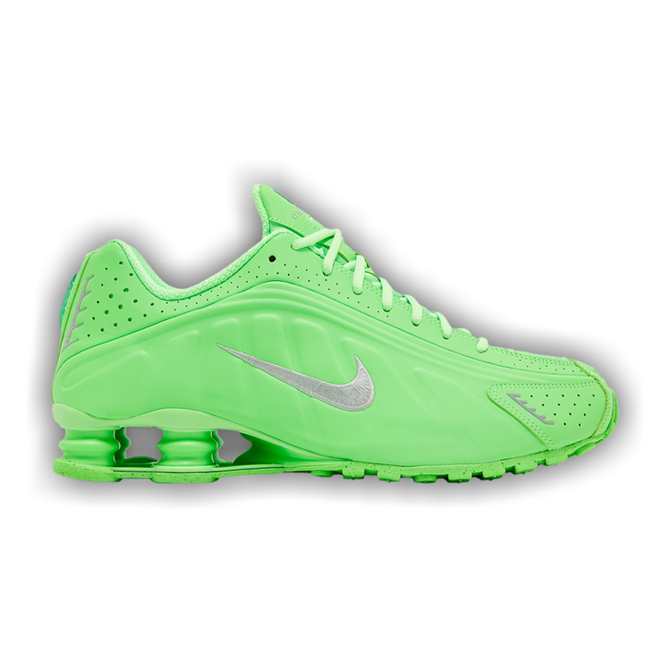 靴 NIKE SHOX 2024年 10月 発売予定】NIKE SHOX R4 “Green Strike” (ナイキ