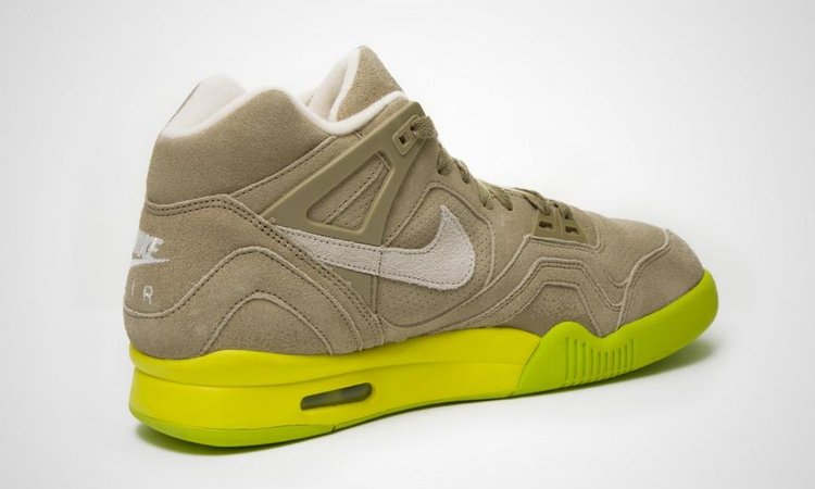 Air Tech Challenge 2 Suede Bamboo