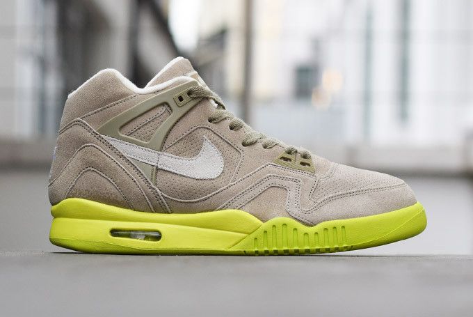 Buy Nike Air Tech Challenge 2 Suede 'Bamboo' - 644767 220 | GOAT