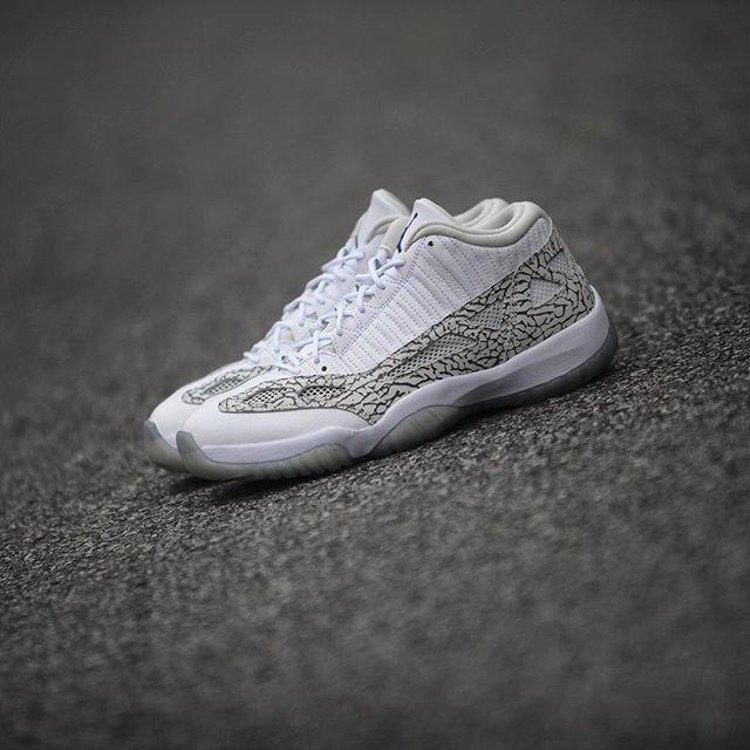 Air Jordan 11 Retro Low IE Cobalt 2015