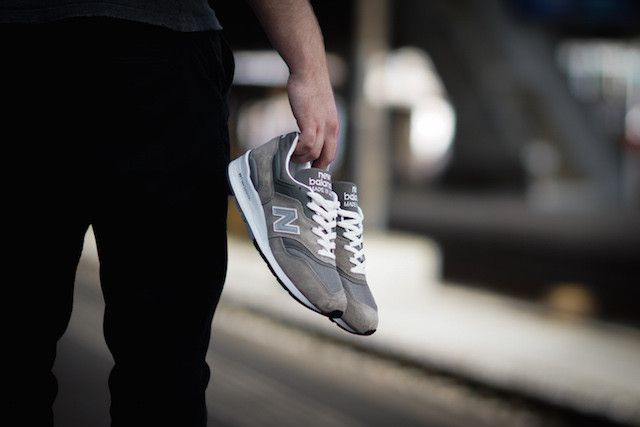 Size 5.0 997 OG Grey White