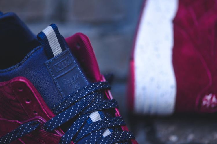 Puma Ronnie Fieg x R698 Mid Sakura