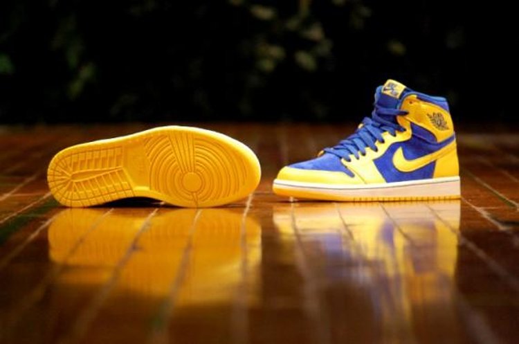 Air Jordan 1 Retro High OG Laney